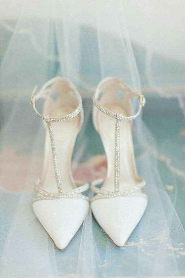 Zapatillas de novia, zapato bajito y tenis - 15