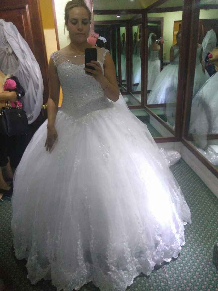 Vestido casi listo - 1