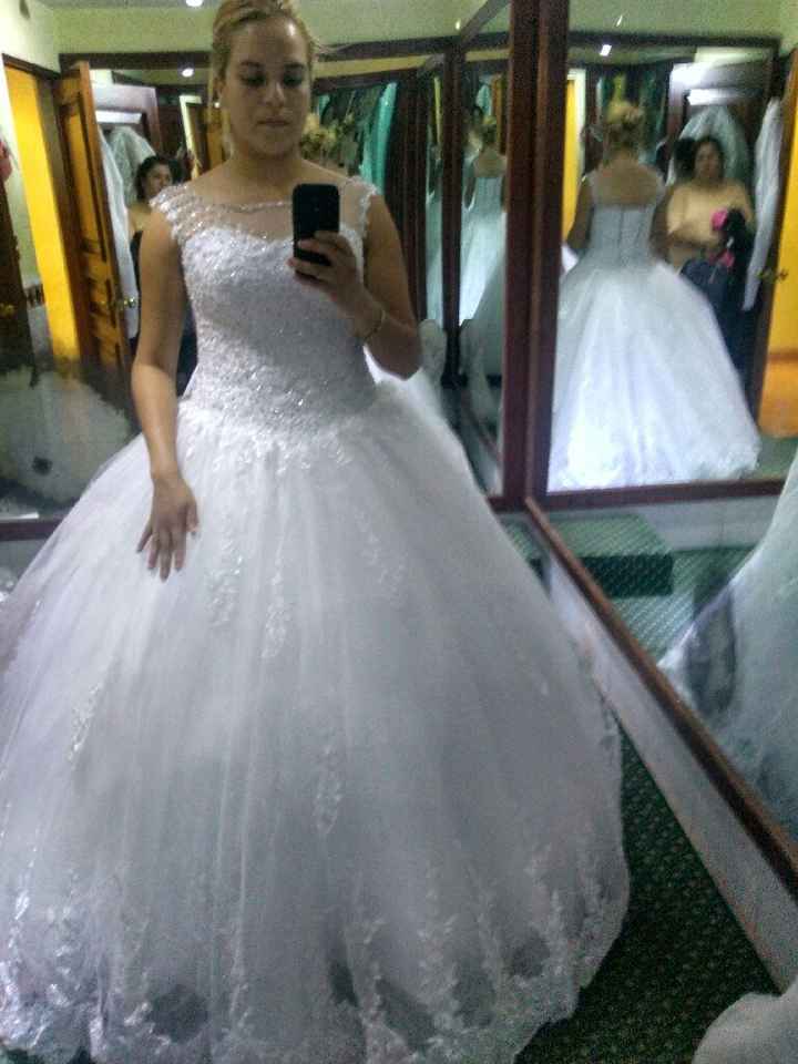 Vestido casi listo - 3