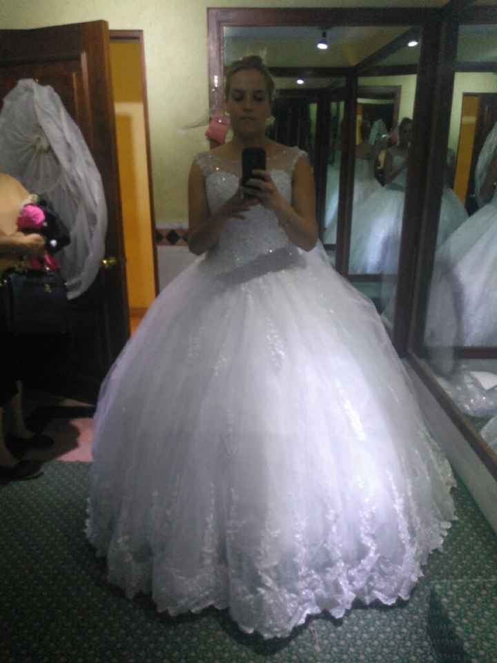 Vestido casi listo - 5