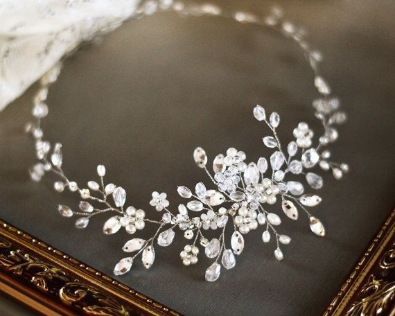 Tocado brillante y ¿velo español? 6