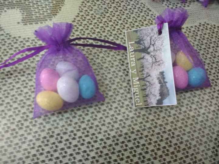 Almendras con chocolate listas