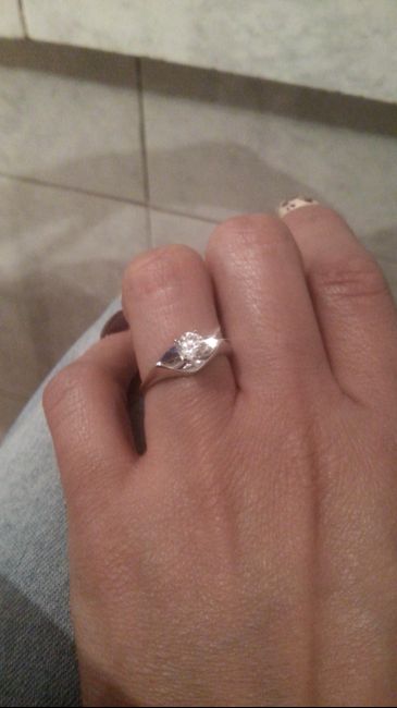 Catálogo de anillos de compromiso de Bodas.com - 1