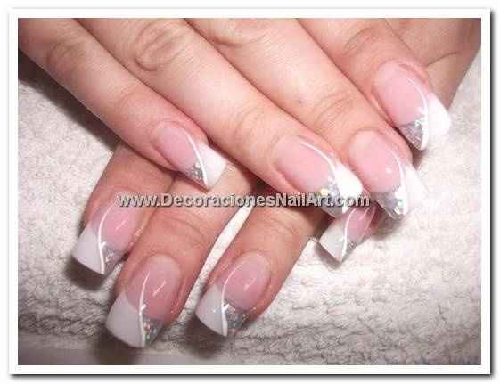 Ideas originales para la manicure de tu gran día - 3
