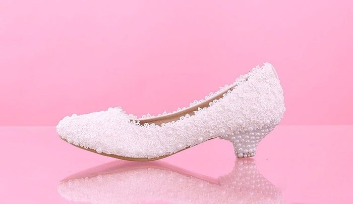 C. bajos con pocos tacon