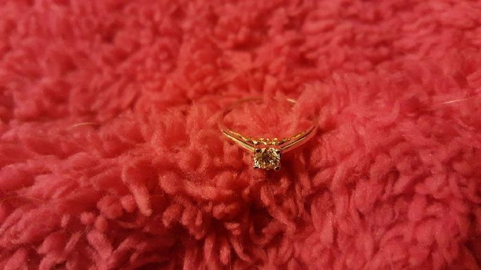 Presuman su anillooo! - 1