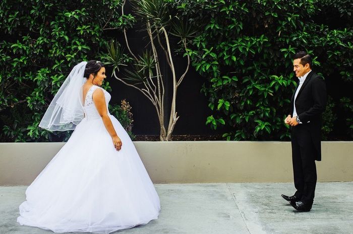 Las reacciones más espontáneas de novios en su First Look 😍 4