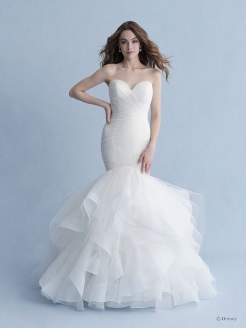 Allure Bridals para Disney: ¿Bella o Ariel? - 1