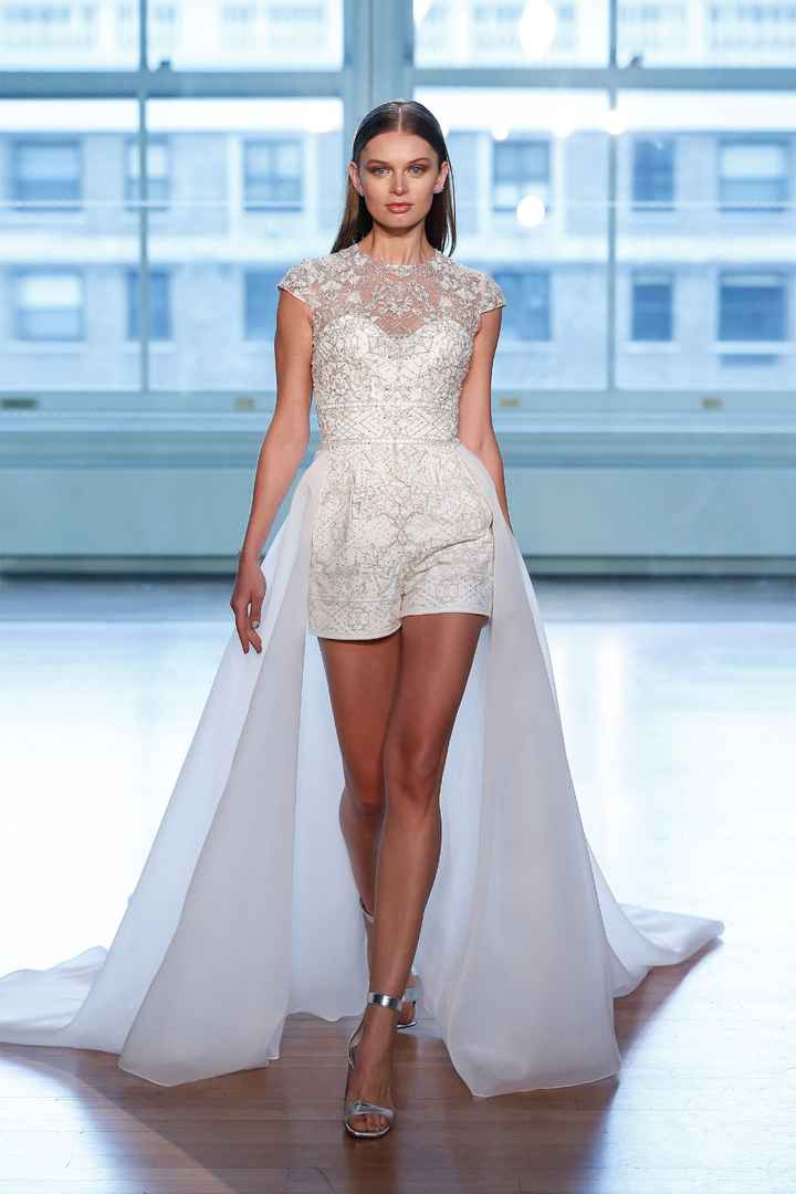 2) Vestido novia aire