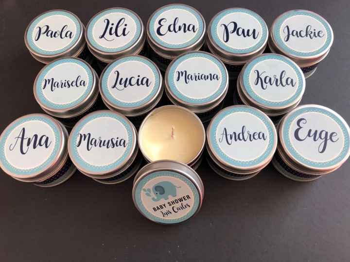 c) Vela aromática personalizada