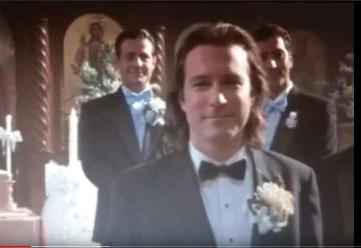 A) La dulce mirada de Ian en "Casarse está en griego"