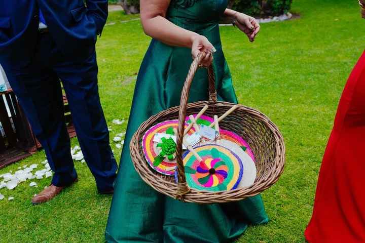 3) Que tus damas o wedding planner los distribuyan   Créditos: Boda de Eduardo & Ivana