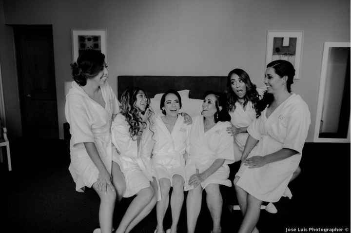 [BODA REAL] ¿Cuál foto en blanco y negro copiarías? - 2