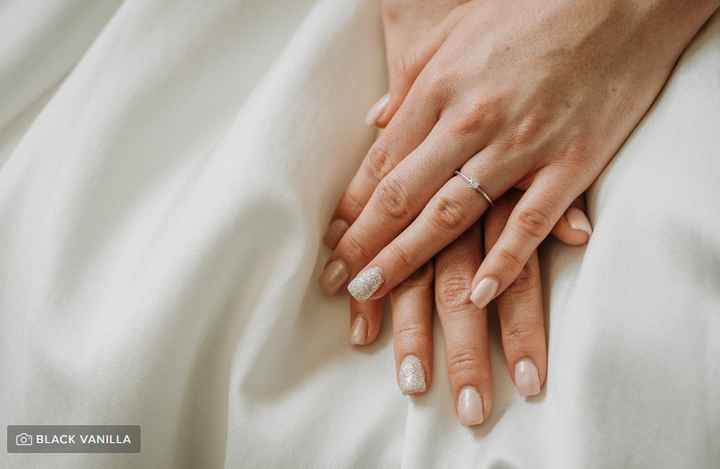 Mi mamá escogería estas uñas - 1