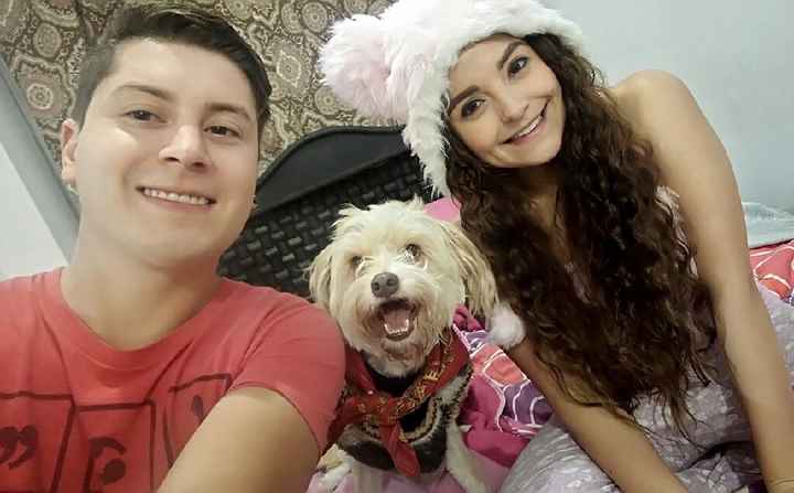 Sube una foto con tu pareja - 1