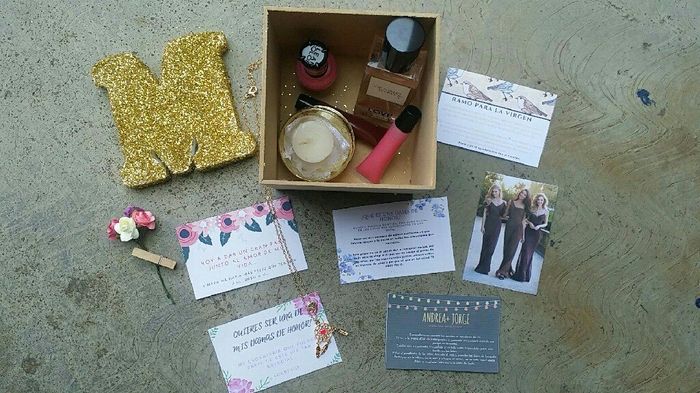Detalles para damas de honor💜👑💍💐 - 2