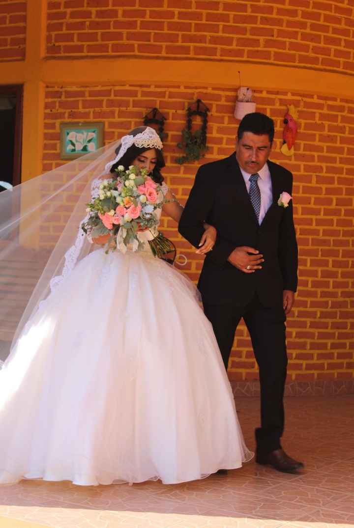 a 18 días de la boda les dejo mis fotos del gran día.🤍 - 3