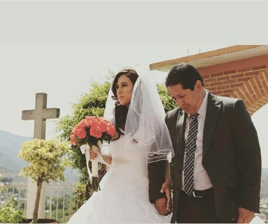 ¿le dirán algo a su papá antes de caminar hacia el altar? - 2