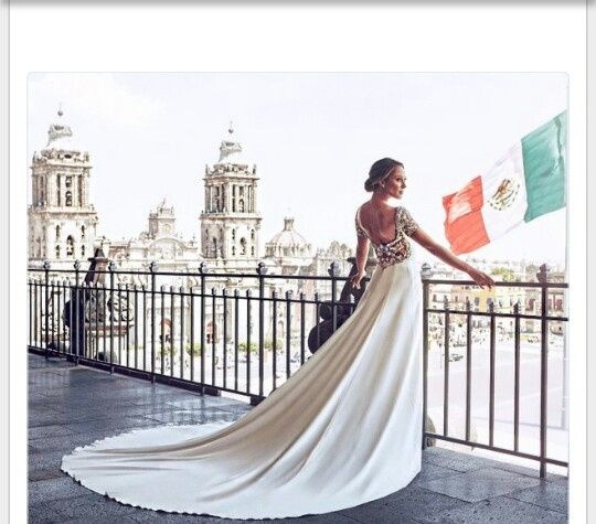 Vestidos de novia... con espaldas increíbles!! - 6