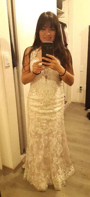 Éxito en nuestro primer aniversario, sí me puse mi vestido. 3