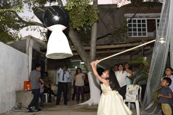 Piñata novios 3