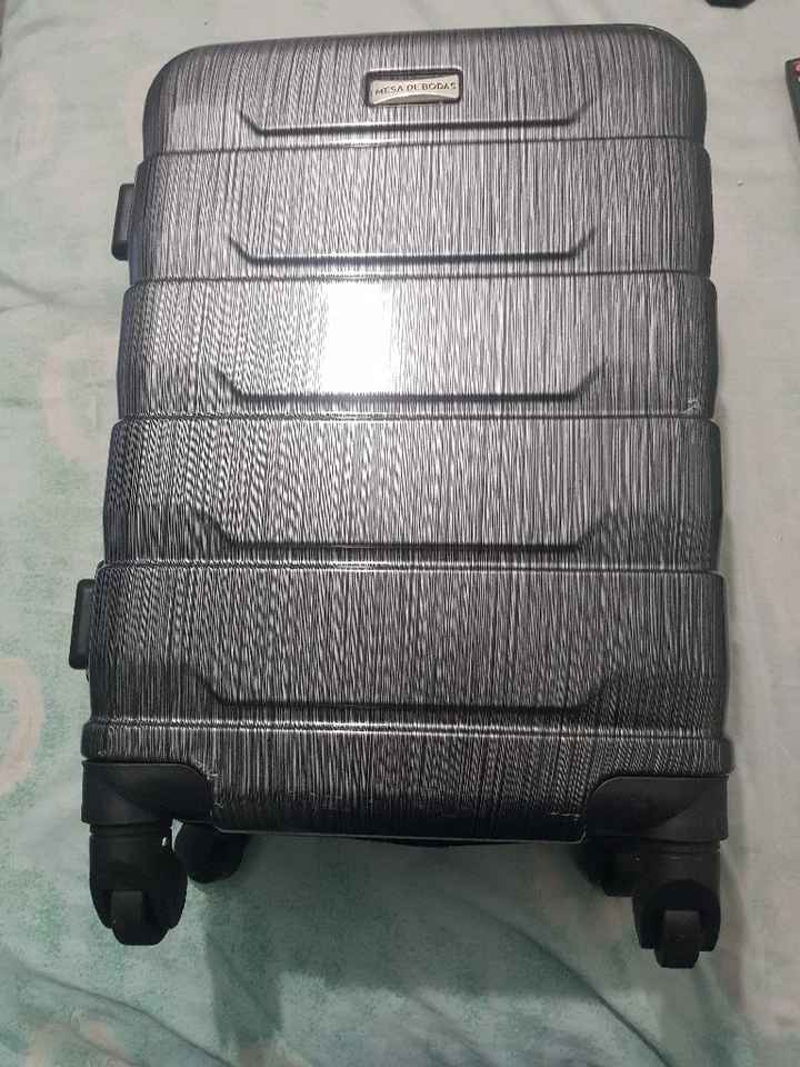 mesa de regalos - 1