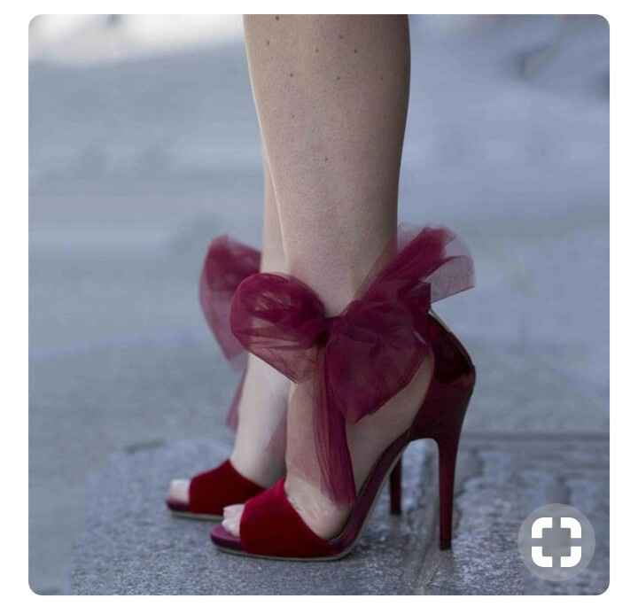  Donde puedo conseguir unas zapatillas así? - 1