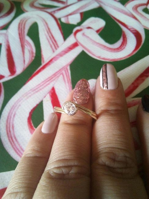  Un hermoso anillo.. en manos lindas ? - 1