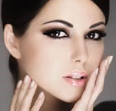 como resalta los ojos