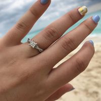 "S" de "Sí, acepto": ENSEÑA tu anillo de compromiso! - 1