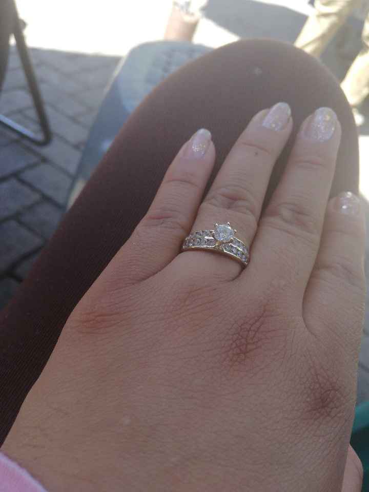 Viernes de presumir el anillo💍 - 1