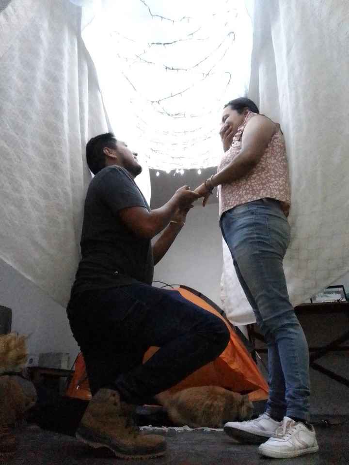 📷Publica la primera foto que se tomaron comprometidos - 1