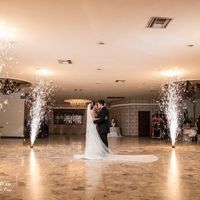 NUESTRO PRIMER BAILE DE ESPOSOS