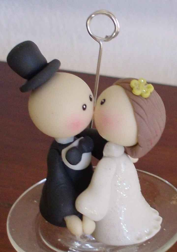 NOVIOS DE PORCELANA FRIA 