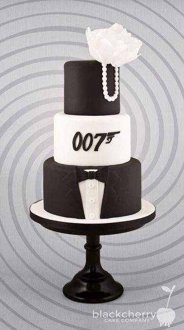 James bond en pastel de boda 2