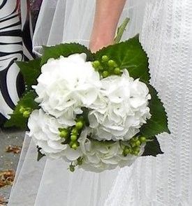 Ramos con hortensias 13