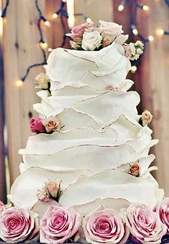 Diferentes estilos para el pastel de bodas 6