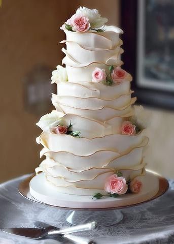 Diferentes estilos para el pastel de bodas 8