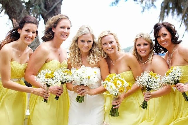 Color amarillo para tus damas 19