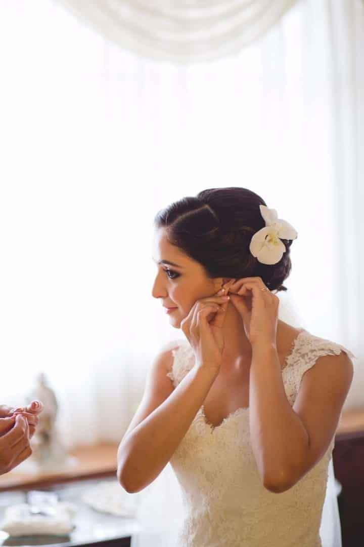 Novia alistandose - 5