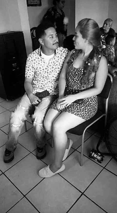 Nos miramos con amor - 1