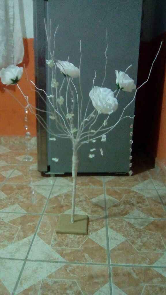 Arreglo de mesa de árbol - 1