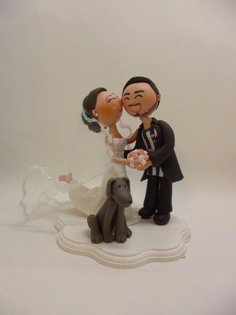 Cake topper