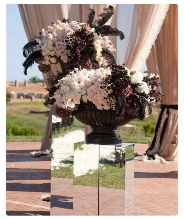 Boda en noviembre con detalles en negro y estilo rocker - 4