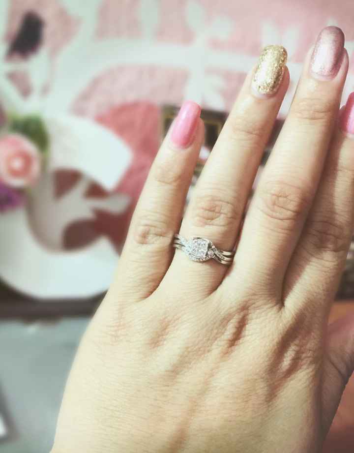 Lunes de presumir su anillo - 1