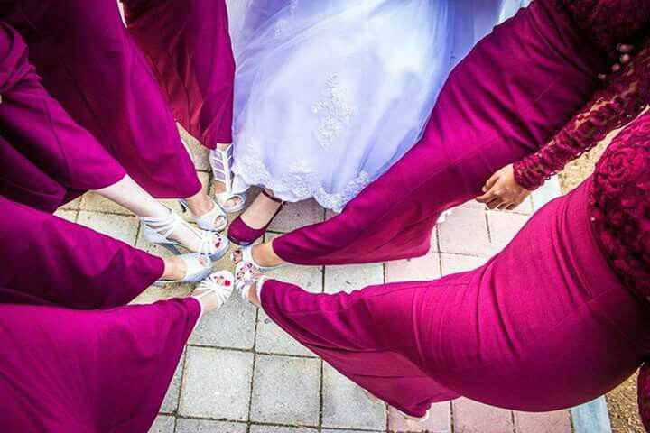 Zapatillas en color morado. - 1