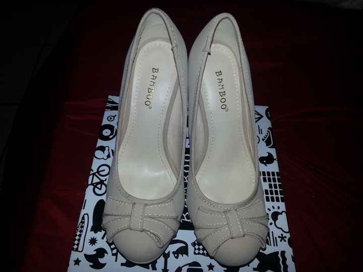 Zapatos civil e invitaciones de la despedida - 1