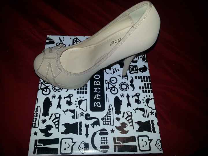 Zapatos civil e invitaciones de la despedida - 3