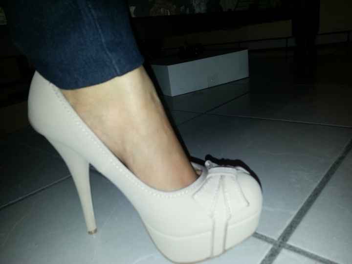 Zapatos civil e invitaciones de la despedida - 4