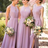 Color del vestido de damas ¿? - 2